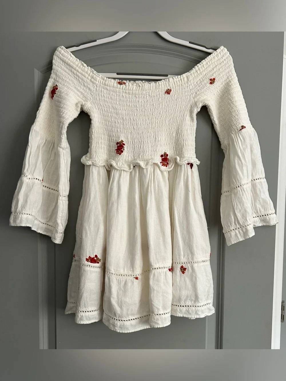 Free People Ivory Embroidered Off Shoulder Smocked Mini Dress XS Boho Bell Sleev